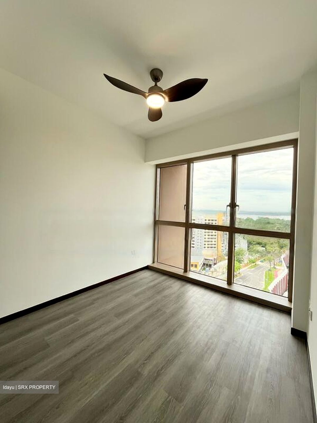 Pasir Ris Drive 8 (D18), Condominium #479831251